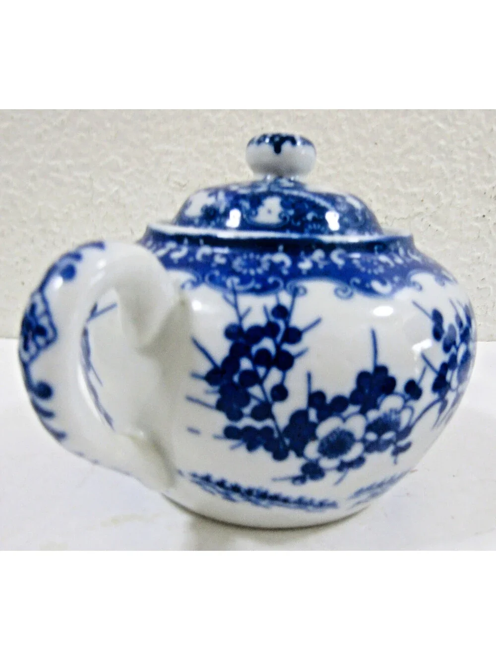 Lot of 14 Vintage Japanese Porcelain Blue and White Cherry Blossom Pattern